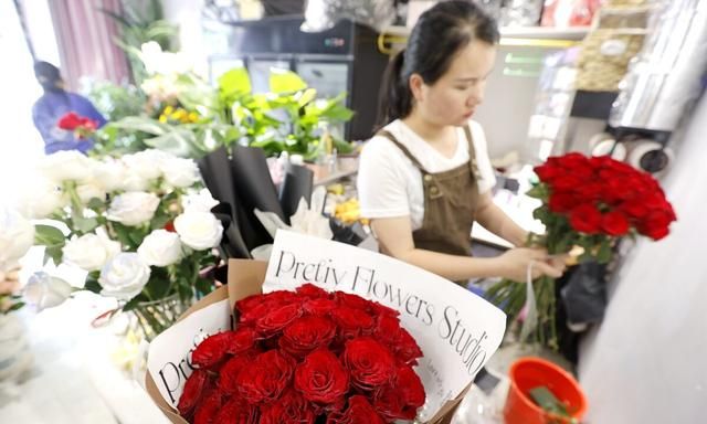 如何开一家花店？| 月入两万的普通生意