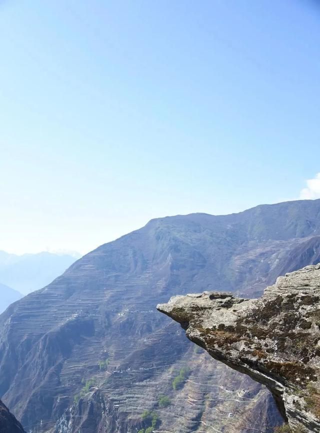 十里樱花漫山开，无忧汶川待你来！