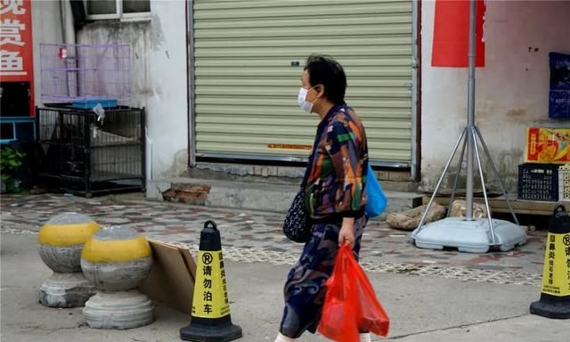 陪伴西郊人20年的秦美花市，再见