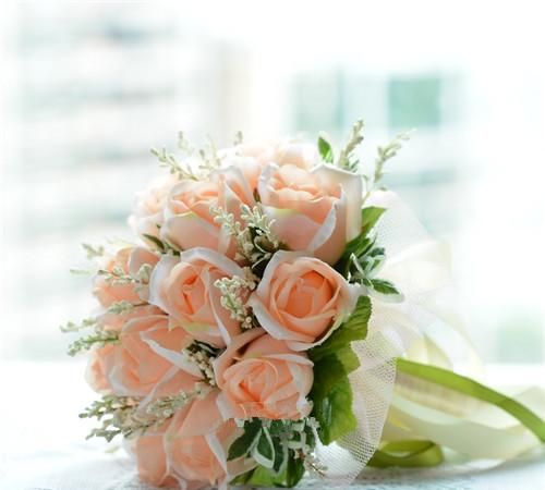 几朵玫瑰花的含义，新娘手捧花一般用几朵图2