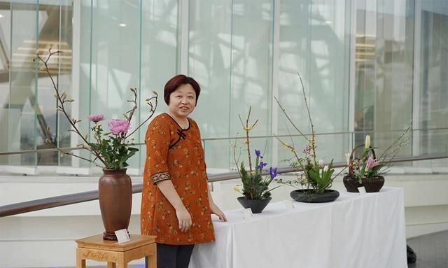 一花一世界，国家级插花技师一瓢女士与插花艺术